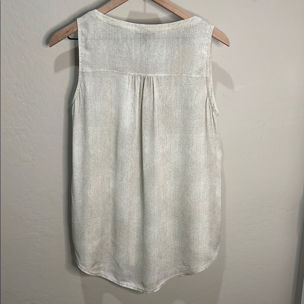 Eileen Fisher 100% Silk Sleeveless Button TankTop Hazy Printed Crepe Bone Blouse - Picture 6 of 11